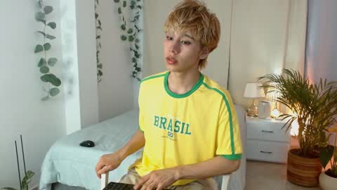 Tommy Foxboy online show from January 31, 1:12 pm