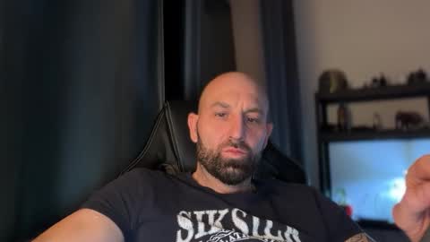 Thomas Fit online show from March 15, 6:58 pm