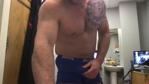 tomtit12345 online show from March 7, 7:19 am