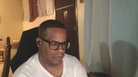 Antonio online show from March 17, 2:04 am