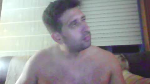 toni640128 online show from July 11, 2:46 am