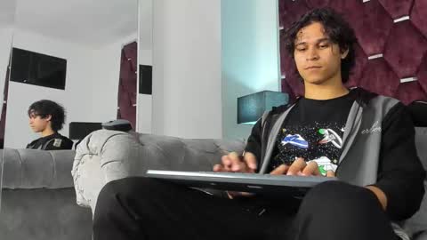 Tony Benedetti online show from February 24, 11:16 pm