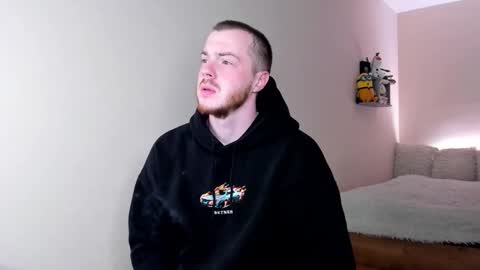 Snapshot of toohornyserj chatting on October 25, 8:43 pm toohornyserj online show from October 25, 8:43 pm