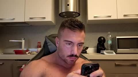 toro_arrapato online show from October 29, 1:36 pm