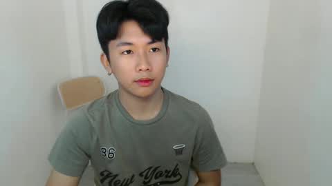 Snapshot of totalbabe1x chatting on February 19, 10:20 pm totalbabe1x online show from February 19, 10:20 pm