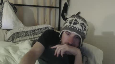 TreeHugger queer online show from November 23, 3:39 am