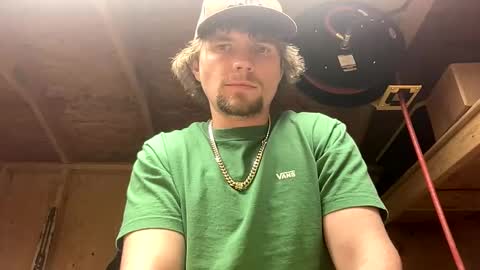 treeman817 online show from March 18, 2:25 am