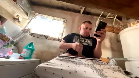 trees559 online show from April 17, 6:10 pm