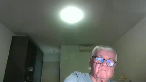 trekbeestje online show from December 19, 5:10 pm