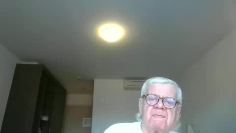 trekbeestje online show from December 15, 8:44 am