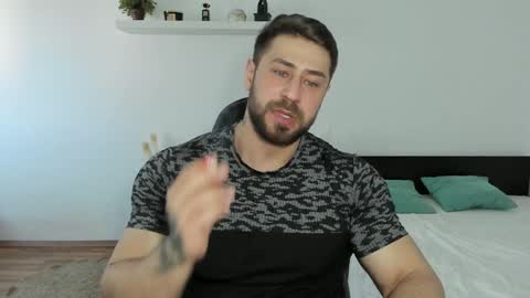 Trent online show from December 19, 10:34 am