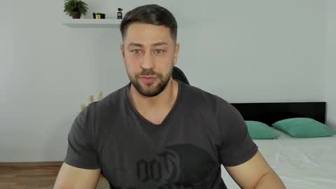 Trent online show from February 14, 8:42 am