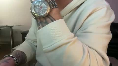 trickyrich69 online show from January 18, 1:18 am