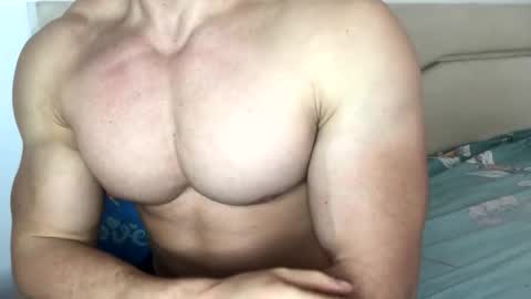 Troncq online show from December 2, 10:18 am