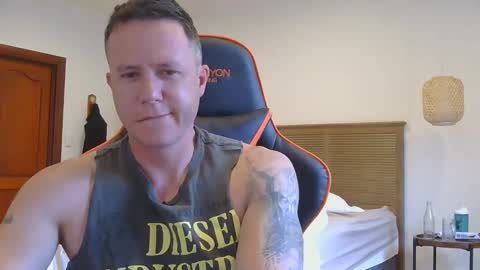 Horny online show from December 17, 4:01 am