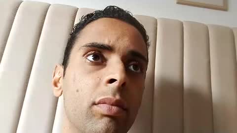 TunisienSexyGuy online show from January 1, 9:07 am