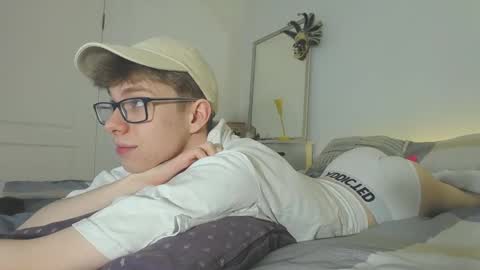 Dan online show from January 8, 5:26 pm