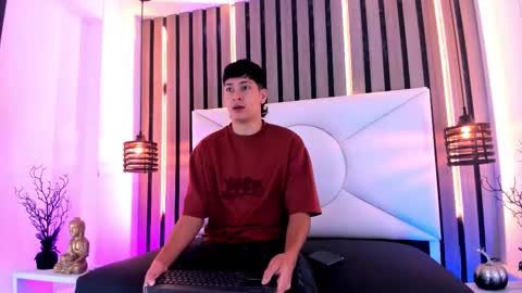 samu online show from October 31, 12:08 pm