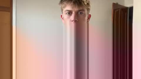 twinkytwunky online show from March 11, 7:32 pm