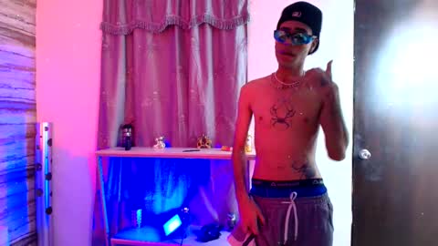    online show from September 27, 9:12 pm