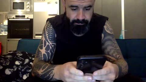 Snapshot of txalkan6060 chatting on February 24, 5:31 pm txalkan6060 online show from February 24, 5:31 pm