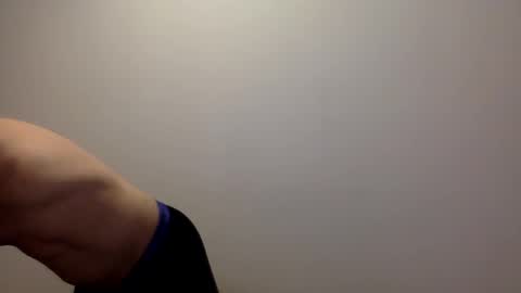 Snapshot of txalkan6060 chatting on February 28, 2:42 am txalkan6060 online show from February 28, 2:42 am