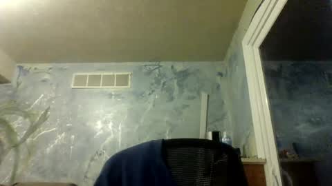 tylerburns318 online show from June 19, 5:02 am