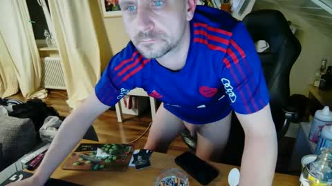 Sascha online show from February 16, 10:21 pm