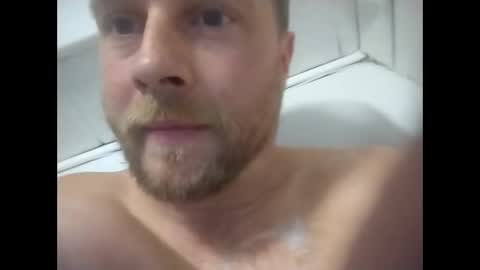 tyreking online show from December 3, 7:53 pm