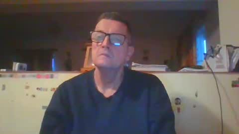 ulmeni4 online show from February 8, 5:46 am