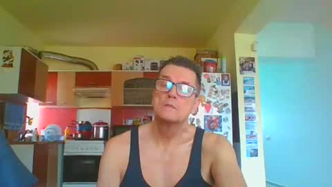 ulmeni7 online show from February 25, 9:21 am