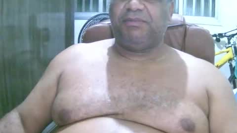 ulmo_br online show from November 5, 12:45 am