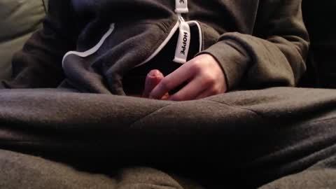 Good Boi online show from January 9, 7:52 am