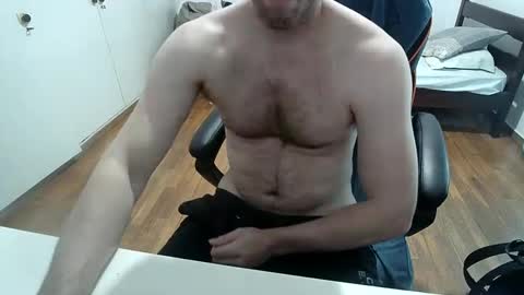 uncuthorny11 online show from October 2, 9:46 am