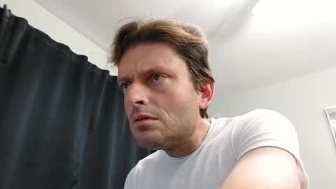 Snapshot of undress_me_ chatting on October 9, 11:48 am undress me online show from October 9, 11:48 am