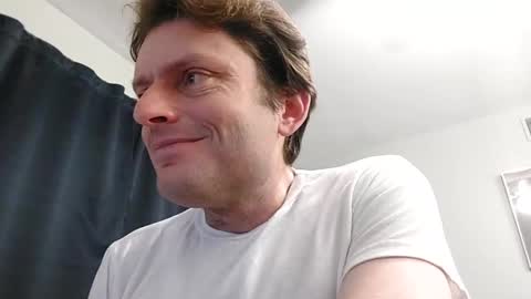 Snapshot of undress_me_ chatting on February 1, 1:09 pm undress me online show from February 1, 1:09 pm
