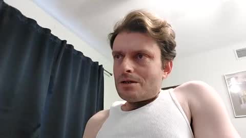 Snapshot of undress_me_ chatting on February 7, 4:24 pm undress me online show from February 7, 4:24 pm