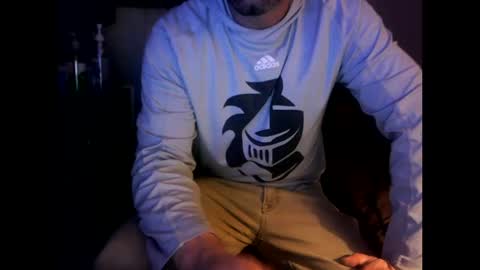 untouchableace84 online show from October 12, 7:08 pm