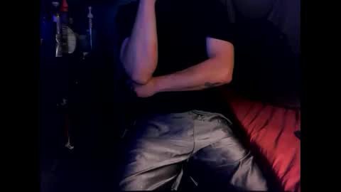 untouchableace84 online show from October 8, 6:51 am