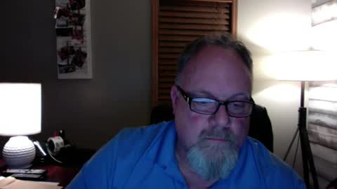 up2later online show from December 18, 5:04 am