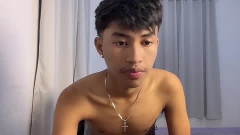 ur_fuckerbttm online show from November 8, 9:01 am