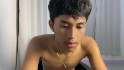 ur_fuckerbttm online show from October 23, 3:04 pm