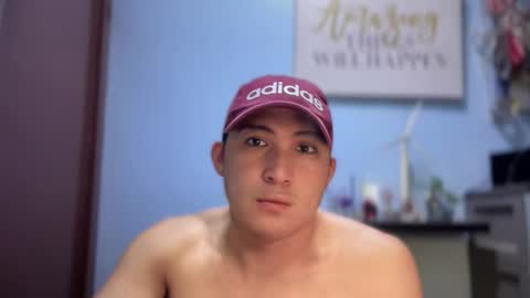 Ur jayqutee online show from December 2, 8:23 pm