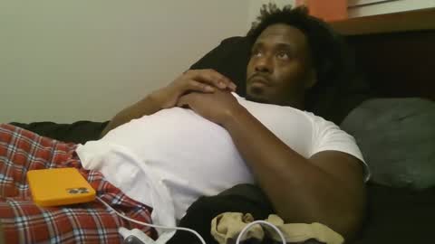 UrbanDicc online show from March 3, 12:45 am