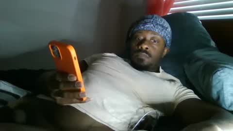 UrbanDicc online show from January 9, 3:01 pm