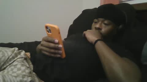 UrbanDicc online show from March 4, 12:39 am