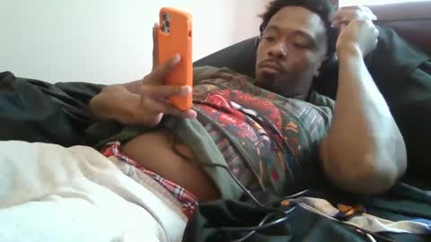 UrbanDicc online show from January 18, 3:59 pm