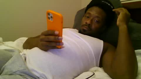 UrbanDicc online show from December 15, 4:29 am