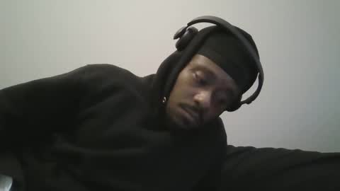 UrbanDicc online show from February 27, 11:59 pm