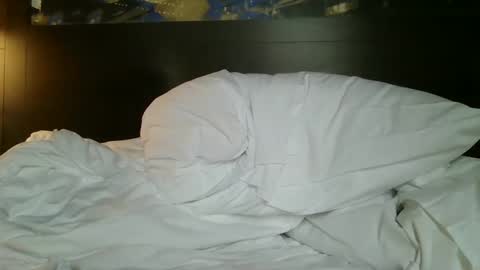 UrbanDicc online show from December 8, 9:41 pm